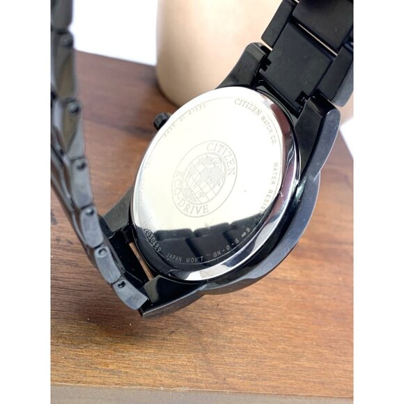 Citizen Men's Watch Eco-Drive AU1065-58E Axiom Black Dial Stainless Steel 40mm - Picture 8 of 15